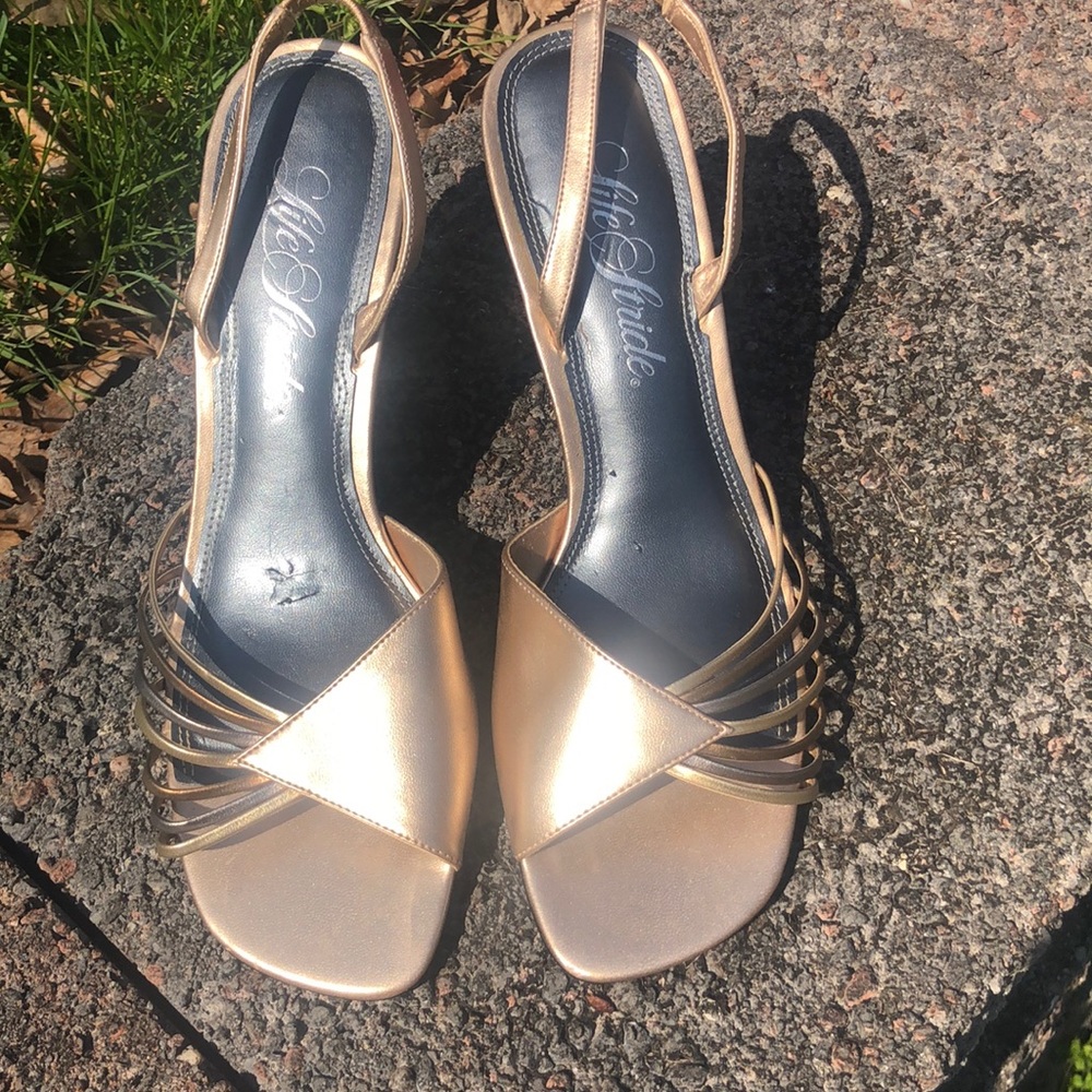 Sling back gold bronze and silver heels